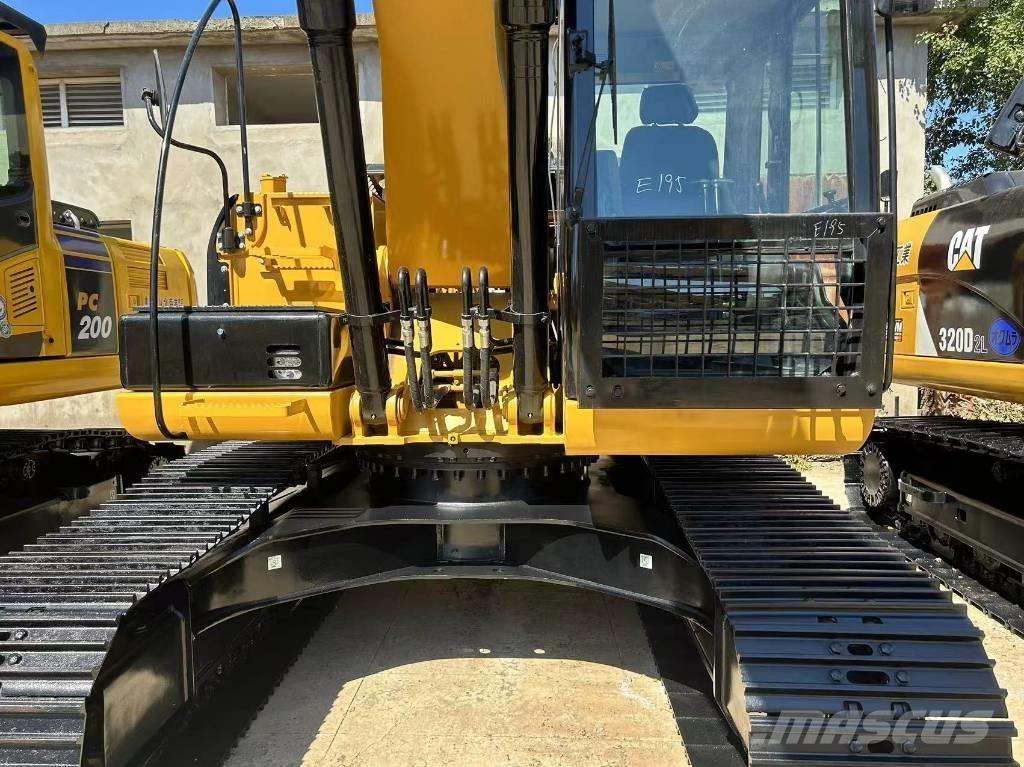 CAT 320 D Escavatori cingolati