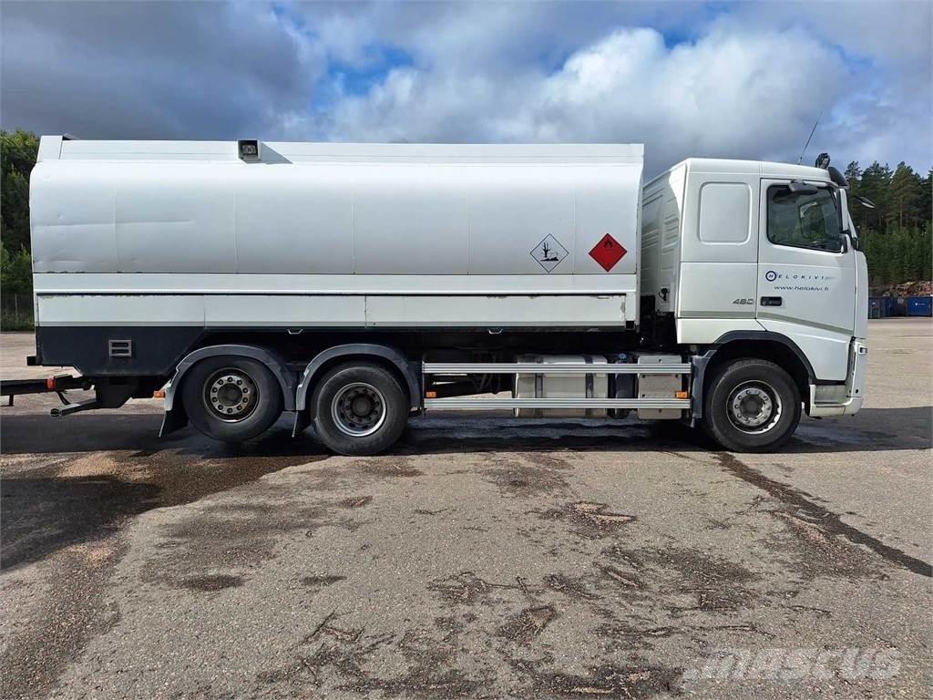 Volvo FH460 6X2 Cisterna