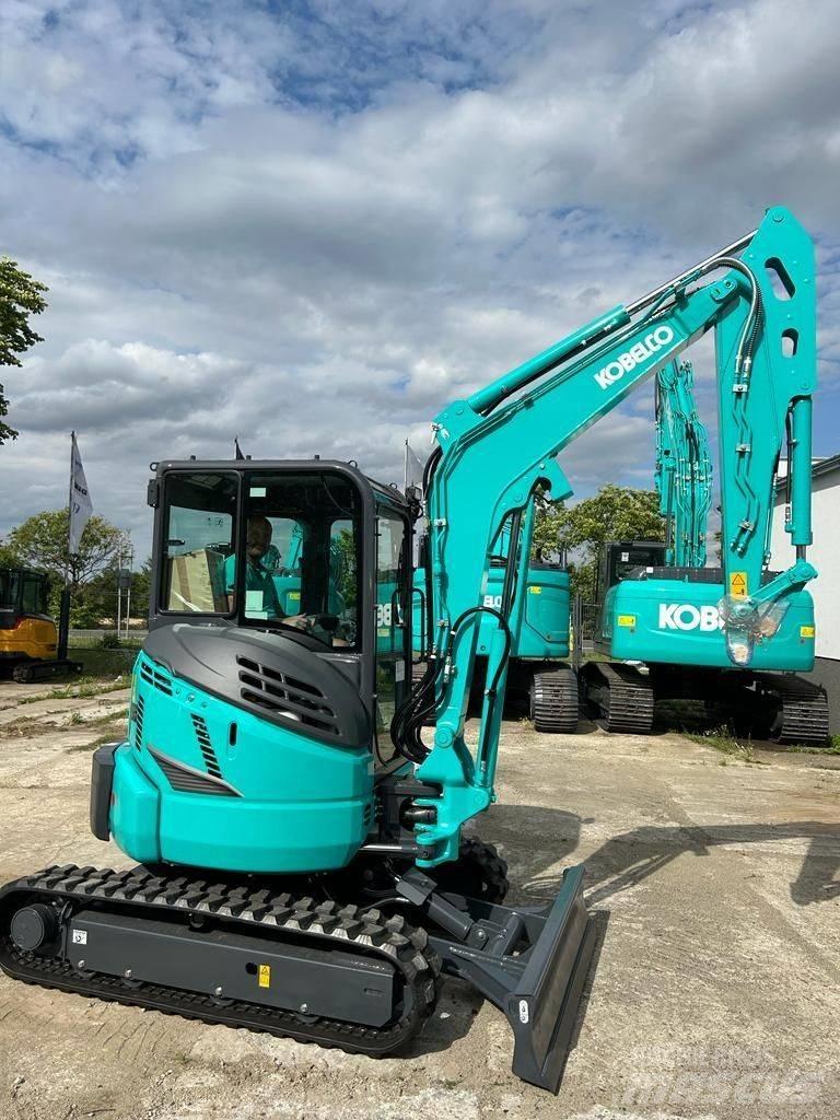 Kobelco SK 35 SR-6E Miniescavatori