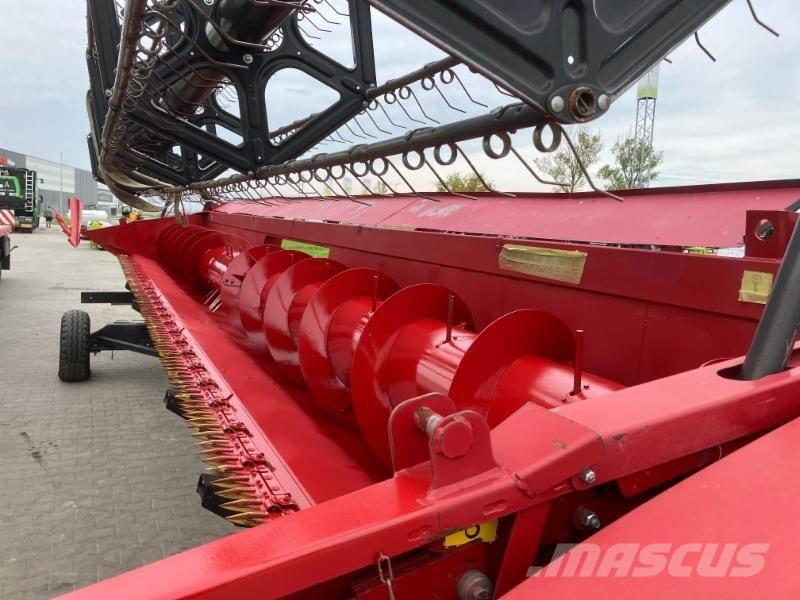 Case IH CASE 3050 Testate per mietitrebbie