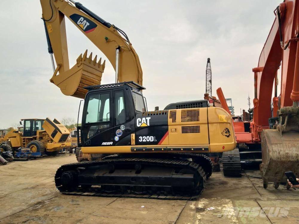 CAT 320D Escavatori cingolati