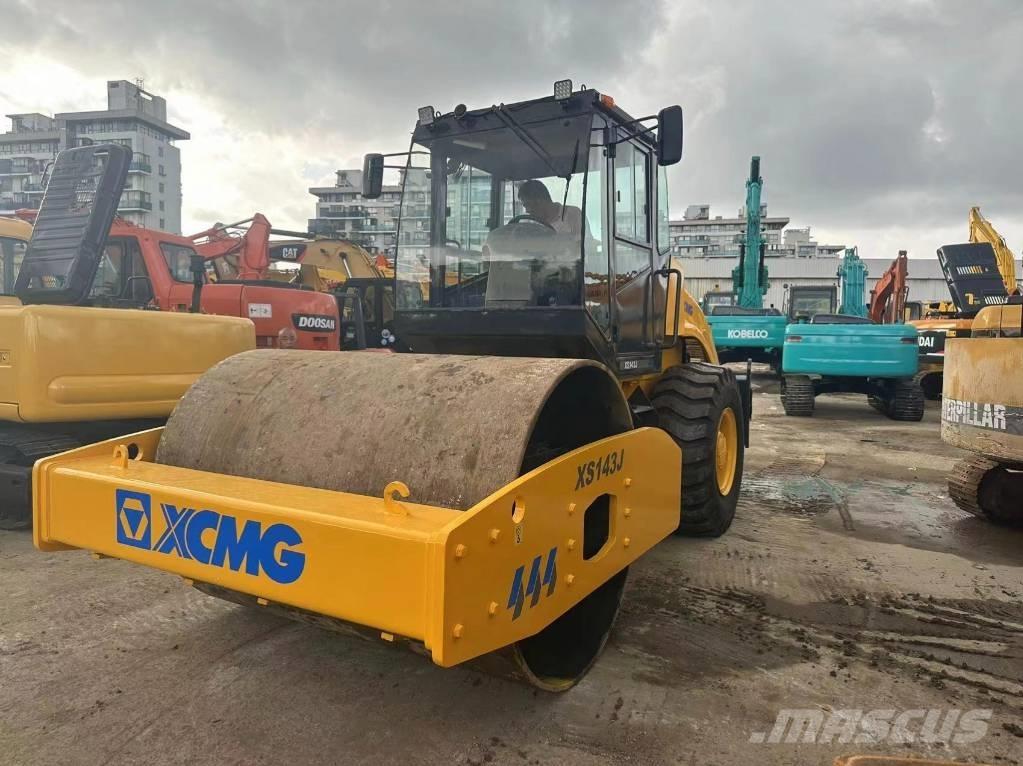 XCMG XS 143 J Rulli monotamburo