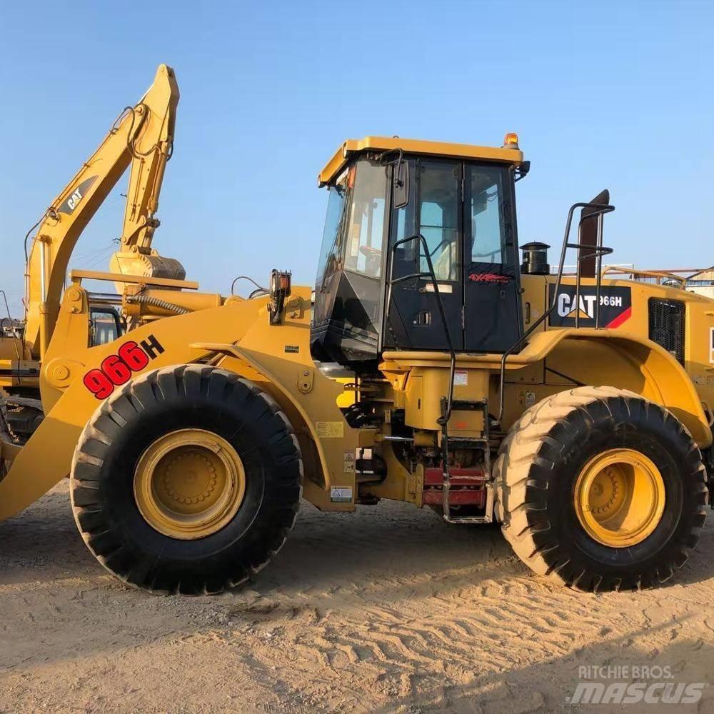 CAT 966H Pale gommate