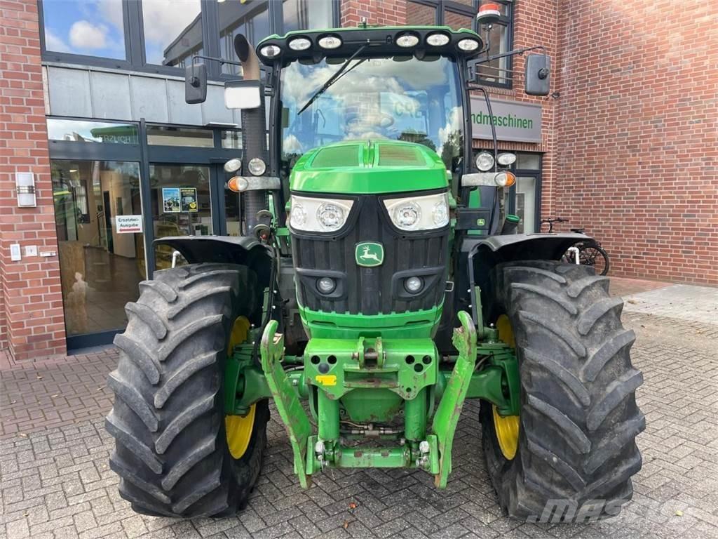 John Deere 6150R Trattori