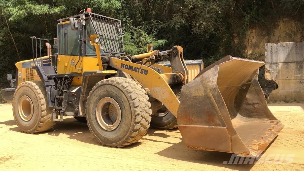 Komatsu WA 470-6 Pale gommate