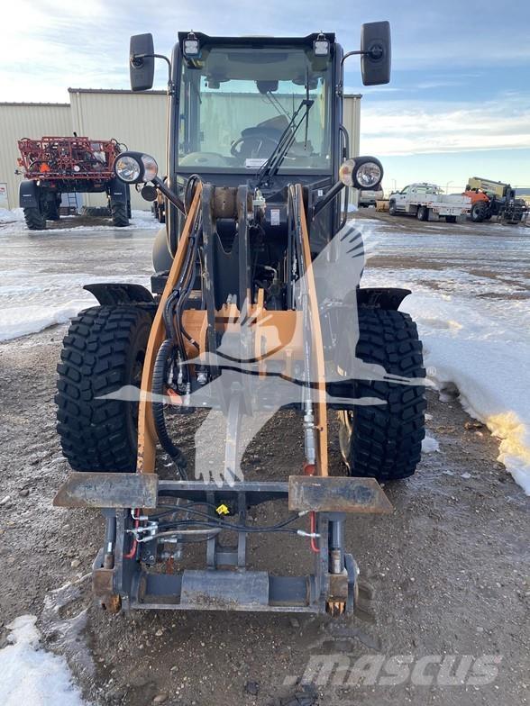 CASE 221F Pale gommate