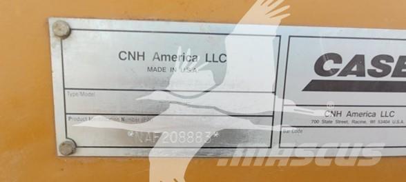 CASE 721E Pale gommate