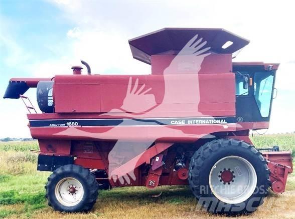 Case IH 1680 Mietitrebbiatrici