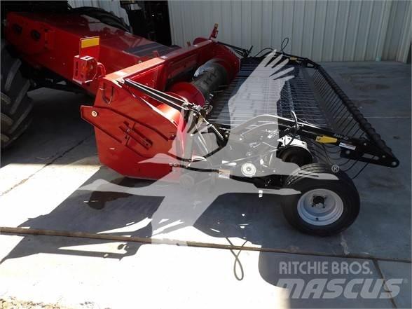 Case IH 2016 Testate per mietitrebbie