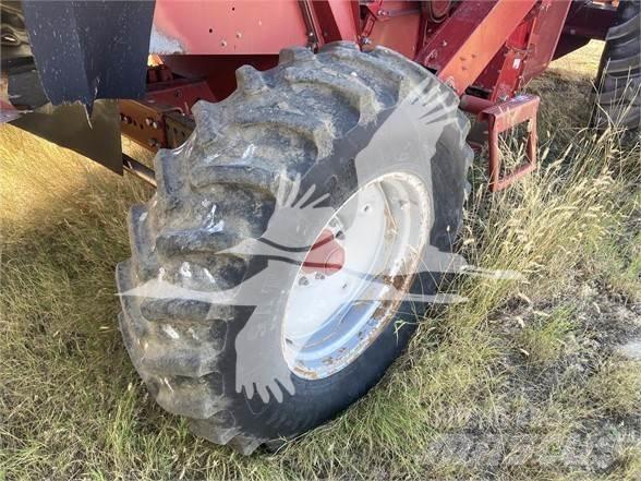 Case IH 2388 Mietitrebbiatrici