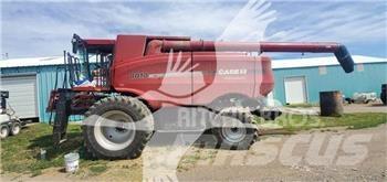 Case IH 8010 Mietitrebbiatrici