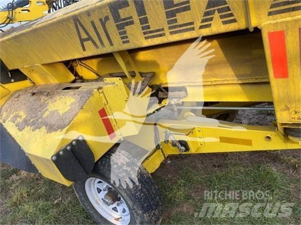 Case IH 8120 Mietitrebbiatrici