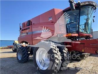 Case IH 8240 Mietitrebbiatrici