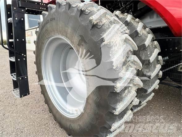 Case IH 8250 Mietitrebbiatrici