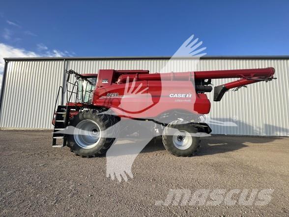 Case IH 8250 Mietitrebbiatrici