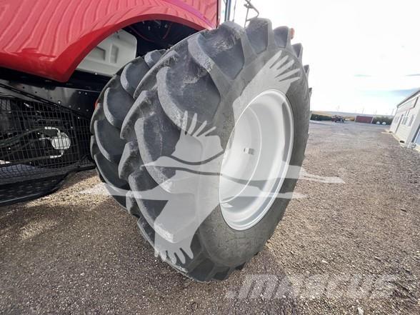 Case IH 8250 Mietitrebbiatrici