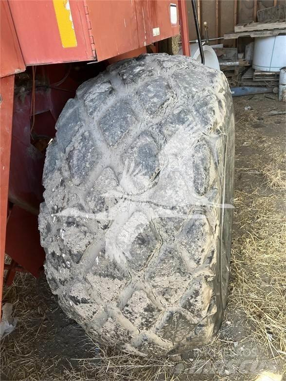 Case IH 8580 Presse quadre