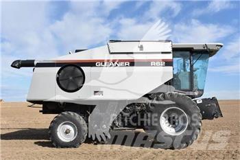 Gleaner R62 Mietitrebbiatrici