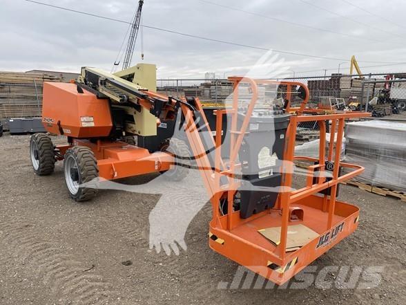 JLG 340AJ Piattaforme a braccio articolato