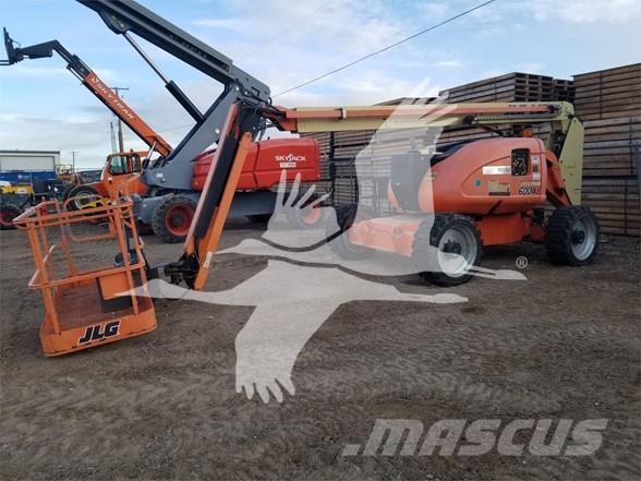 JLG 600AJ Piattaforme a braccio articolato