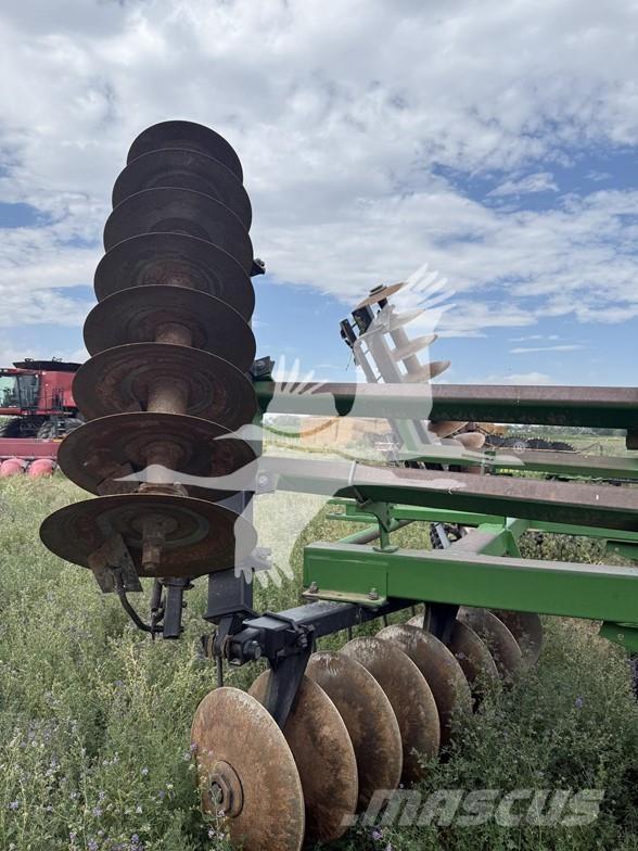 John Deere 630 Erpici a dischi