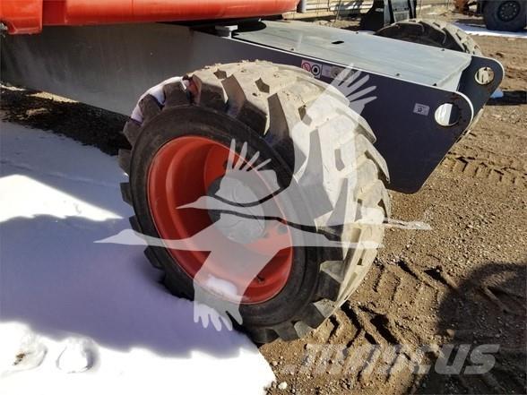 SkyJack SJ82T Piattaforme a braccio telescopico