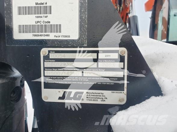 SkyTrak 10054 Sollevatori telescopici