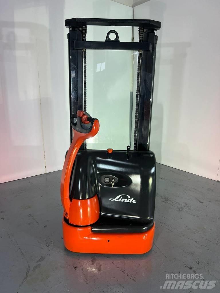 Linde L10 Transpallet uomo a terra