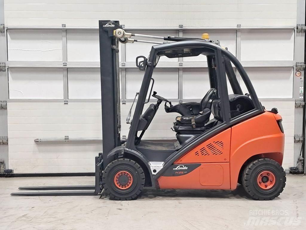 Linde H25T-02 Carrelli elevatori GPL