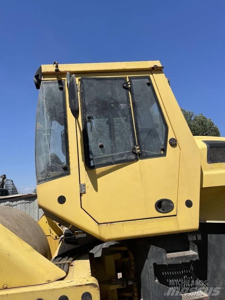 Bomag 226-4 Rulli monotamburo