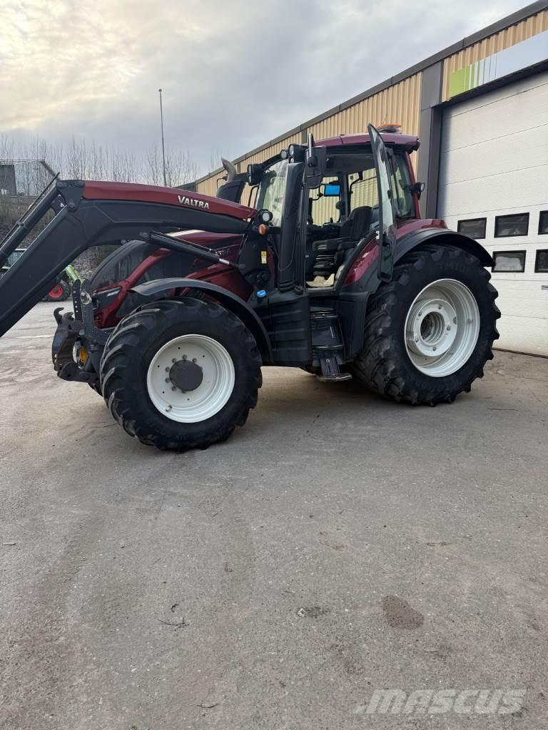 Valtra T234 Trattori