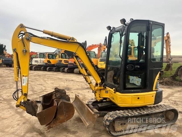 Komatsu PC 26 MR-3 Miniescavatori