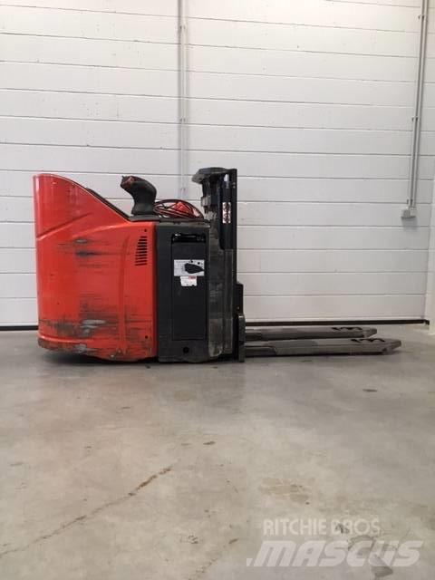 Linde D12HPSP/133 Carelli stoccatori  automatici-usati