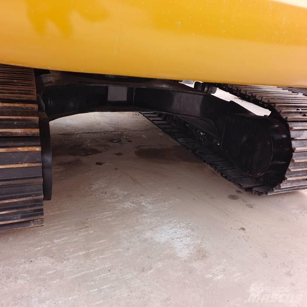 CAT 320D Escavatori cingolati