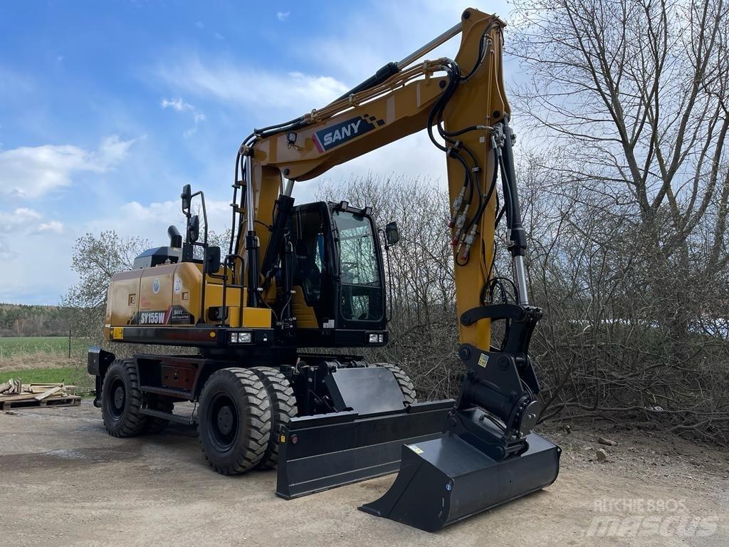 Sany SY155W Escavatori gommati
