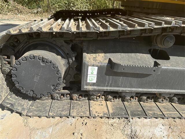 Komatsu PC200-8 Escavatori cingolati