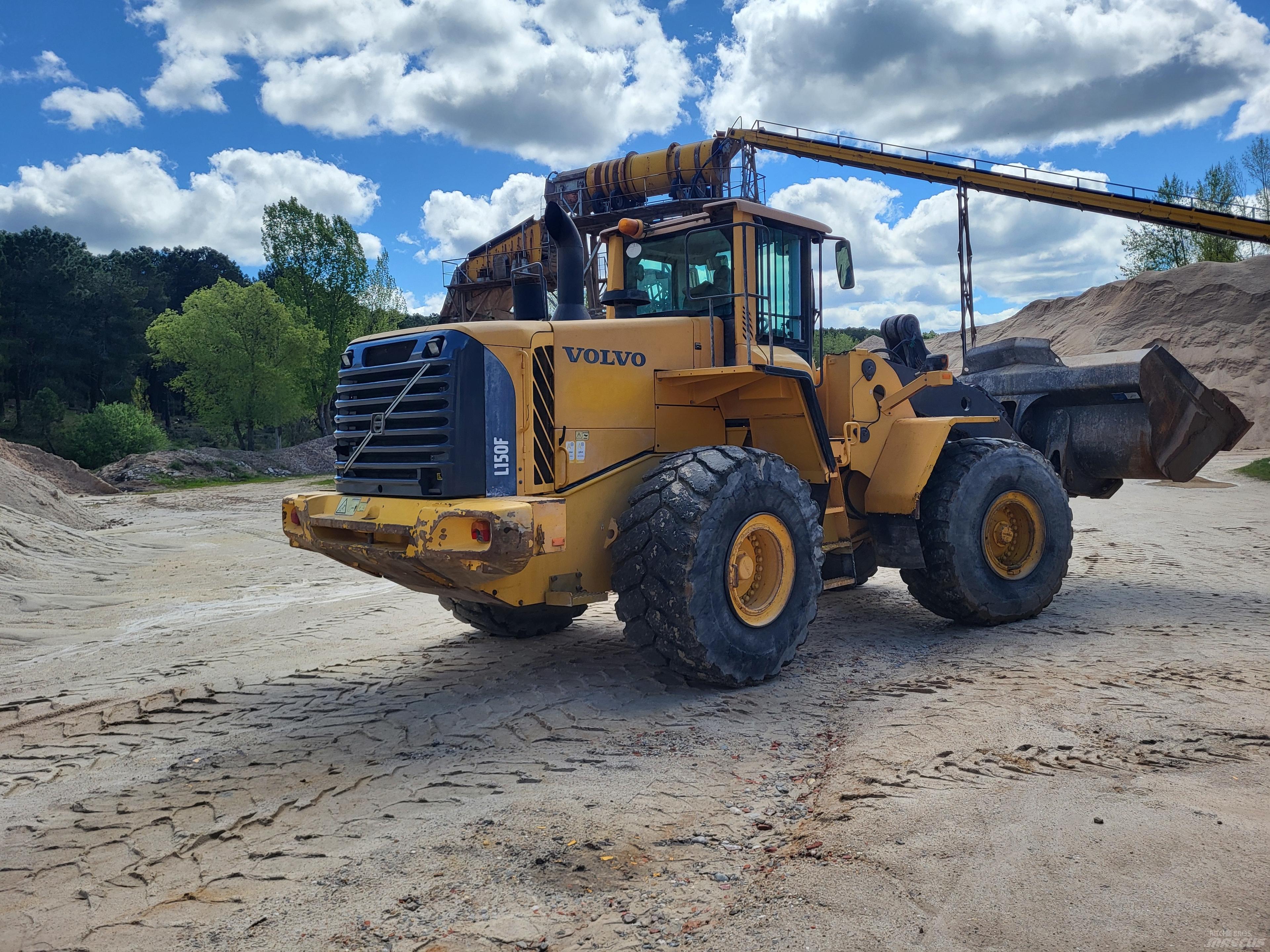 Volvo L150f Pale gommate