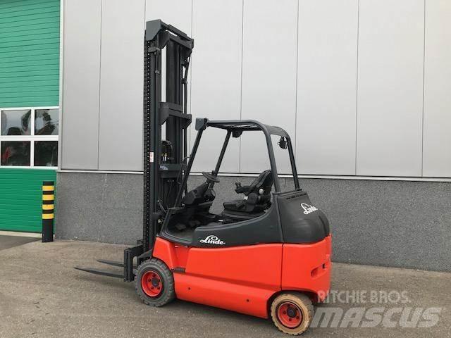 Linde E25/600-02 Carrelli elevatori elettrici