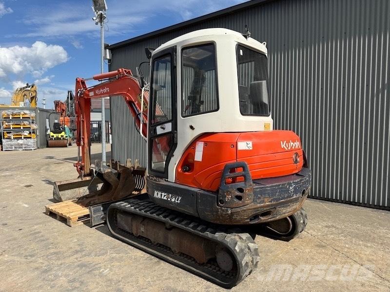 Kubota KX 121-3 A Miniescavatori
