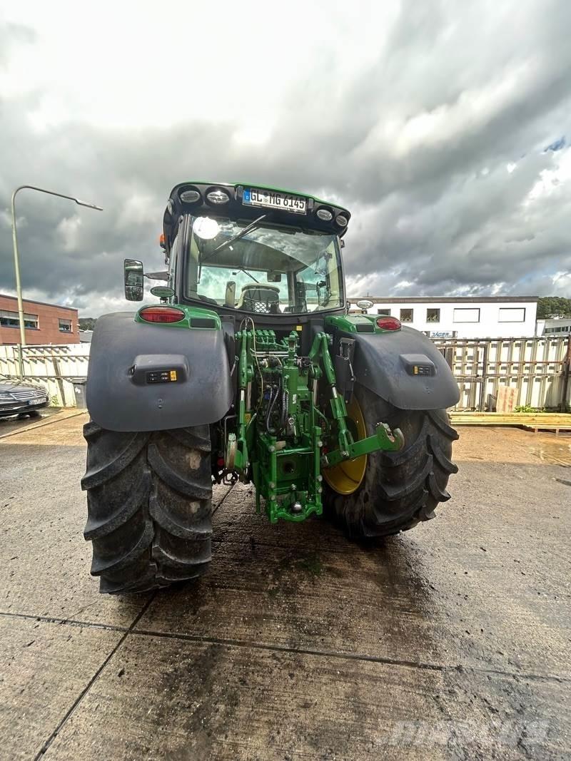 John Deere 6145R Trattori
