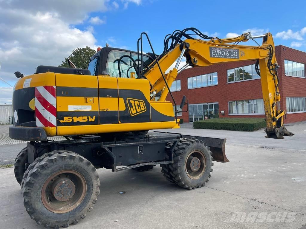JCB JS 145 W Escavatori gommati