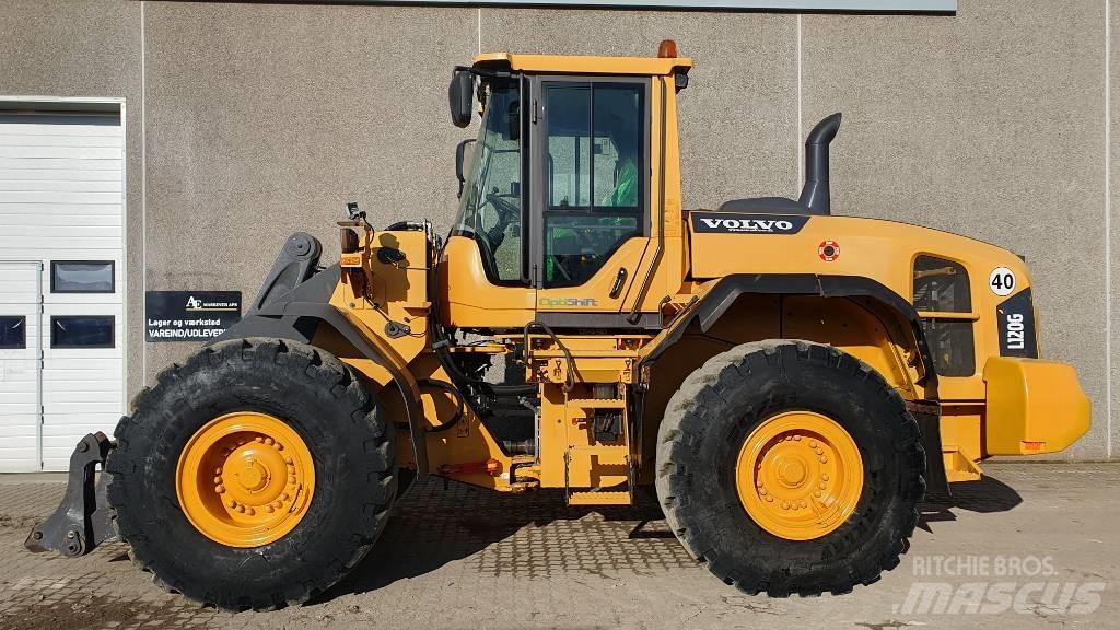 Volvo L 120 G Pale gommate