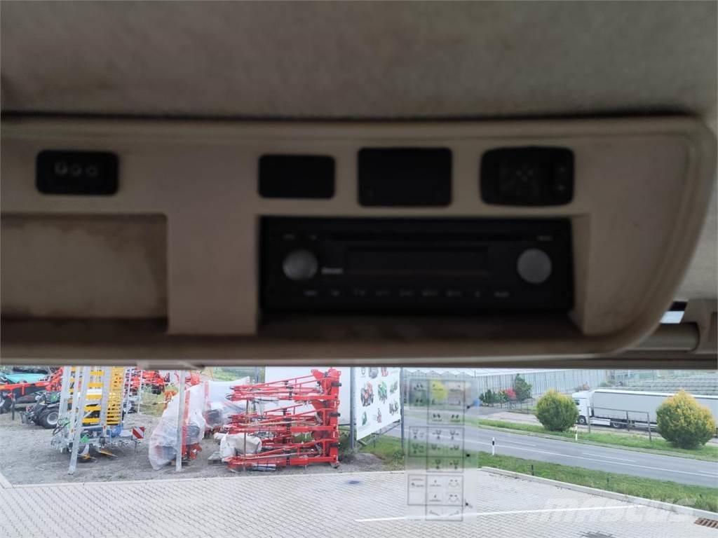 John Deere 7250R Trattori