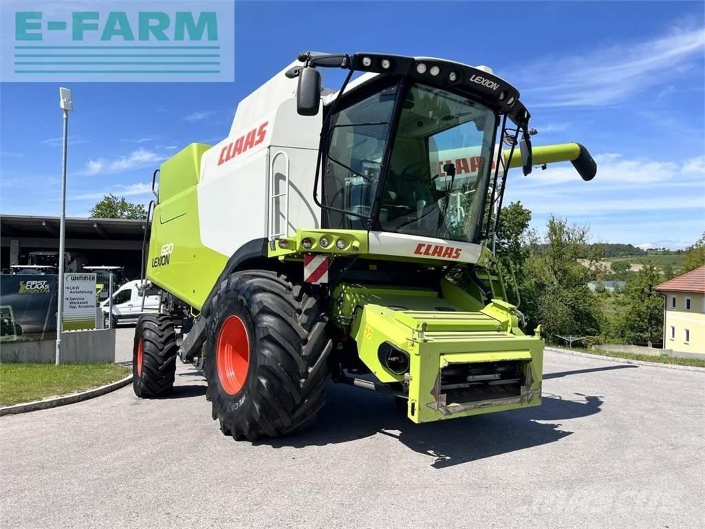 CLAAS lexion 620 Mietitrebbiatrici