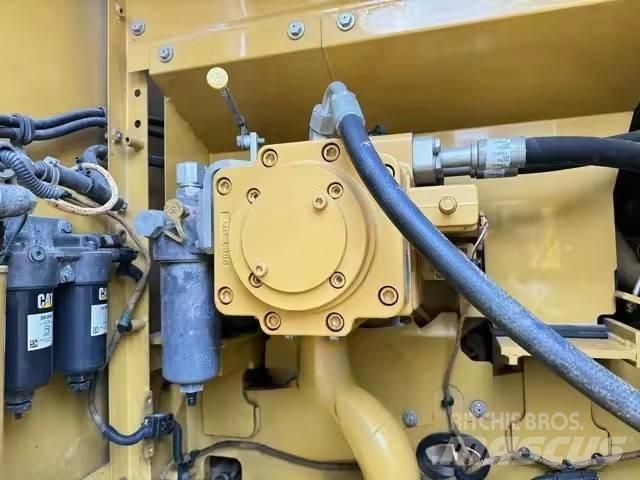 CAT 320 GC Escavatori cingolati
