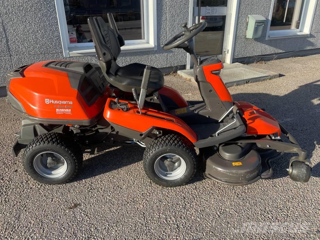 Husqvarna R320X AWD Trattorini tagliaerba