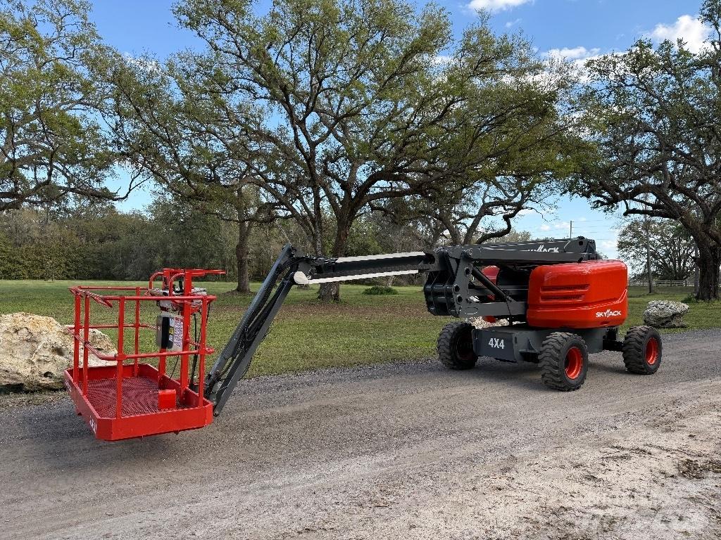 SkyJack SJ 63 AJ Piattaforme a braccio articolato