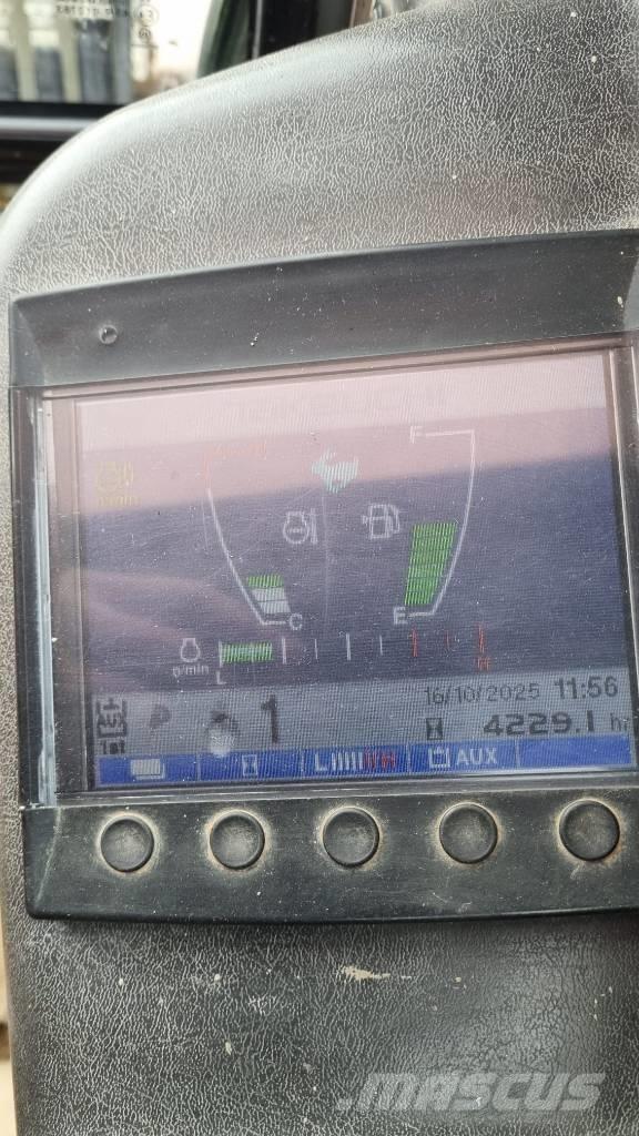 Takeuchi TB 230 Miniescavatori