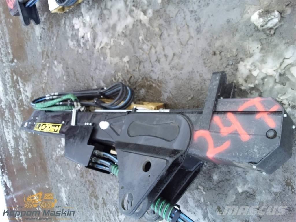 John Deere CF885 Gru per esbosco