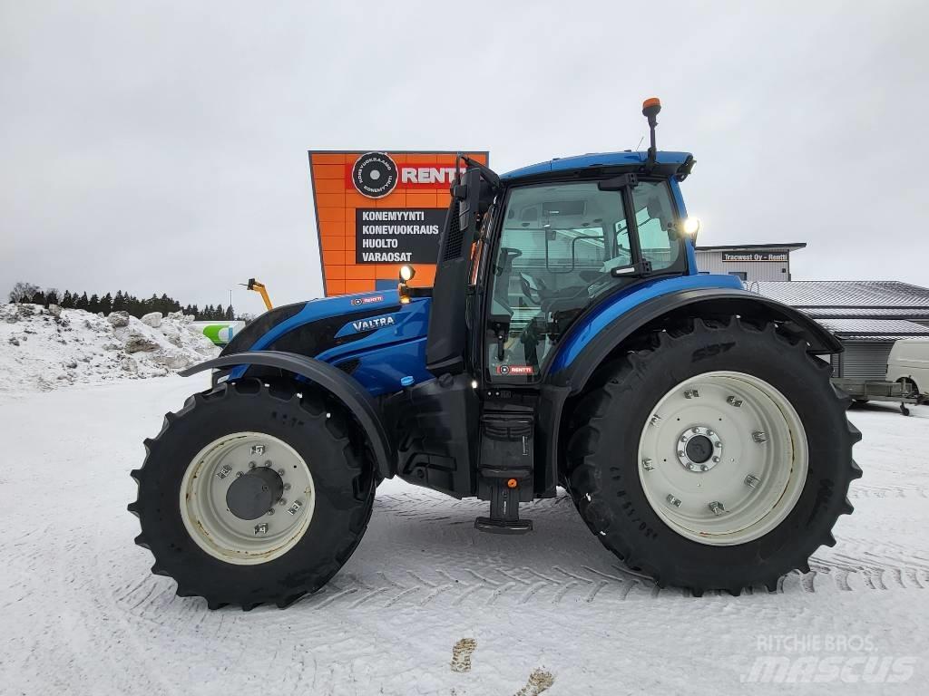 Valtra T 215 Trattori